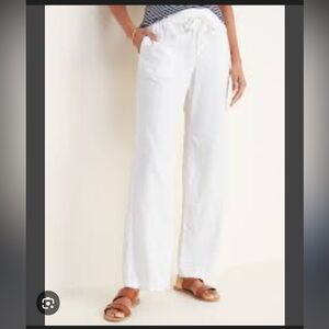 Old Navy White Women's Trousers